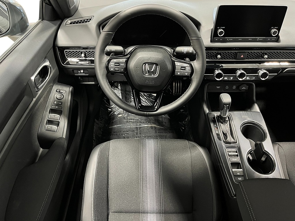 2025 Honda Civic Sport photo 18