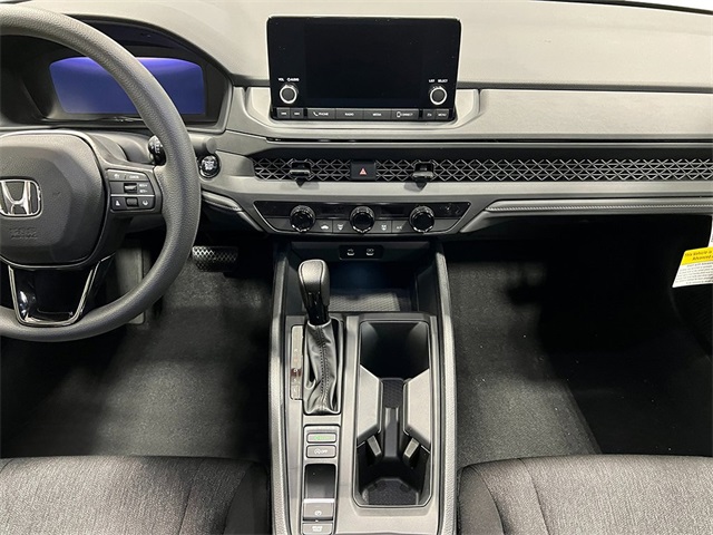 2025 Honda Accord LX photo 16