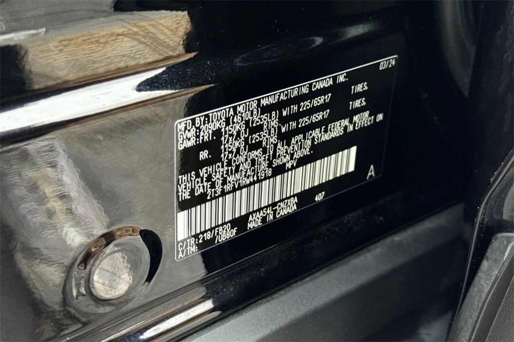 2024 Toyota RAV4 LE photo 24