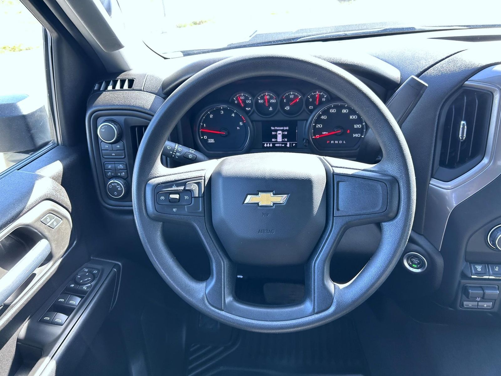2024 Chevrolet Silverado 2500HD Custom photo 11