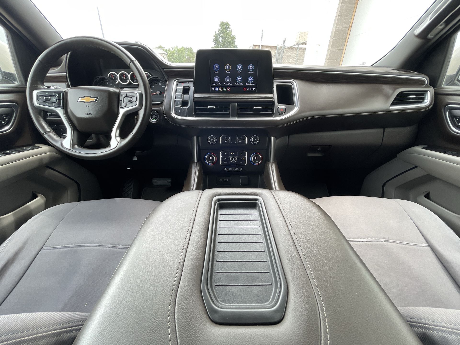 2023 Chevrolet Tahoe photo 16