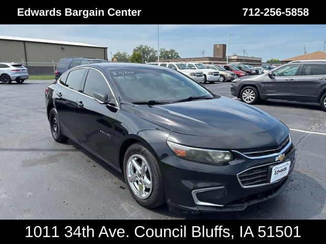 Used 2018 Chevrolet Malibu 1LS with VIN 1G1ZB5ST4JF197493 for sale in Council Bluffs, IA