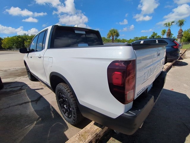 2025 Honda Ridgeline TrailSport photo 3