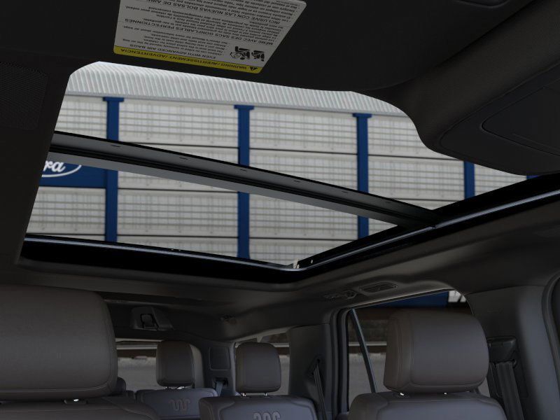 2025 Ford Expedition King Ranch photo 21