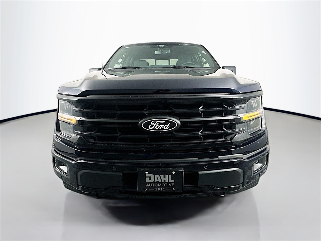 2025 Ford F-150 XLT photo 2