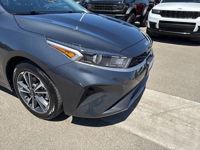 2023 Kia Forte LXS photo 9