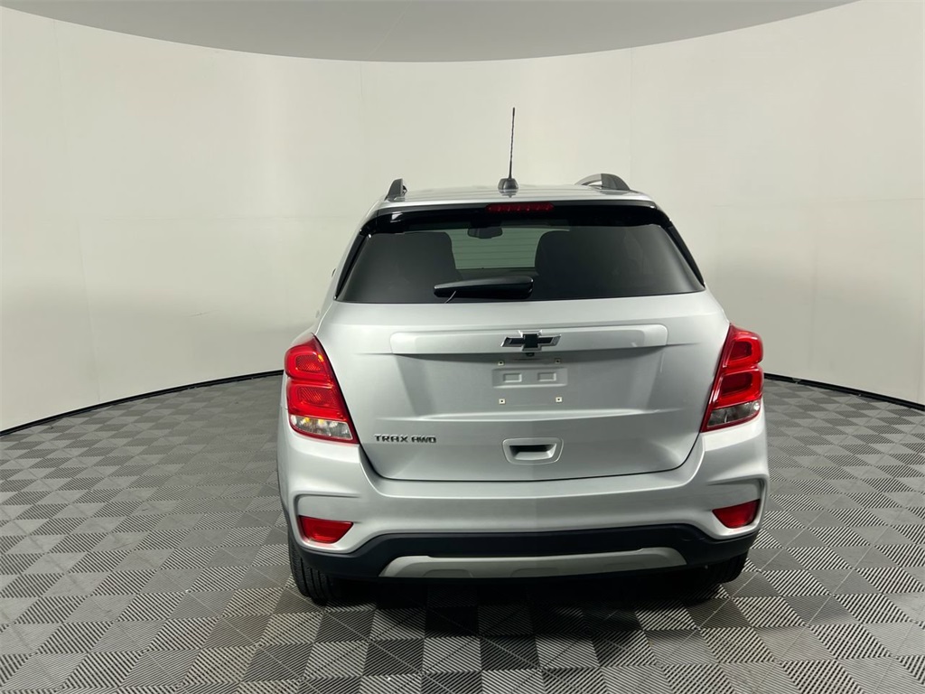 2022 Chevrolet Trax LT photo 4