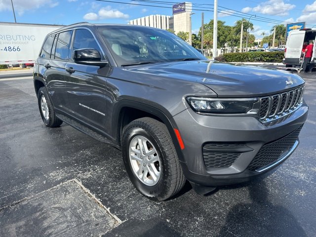 2024 Jeep Grand Cherokee Laredo's photo