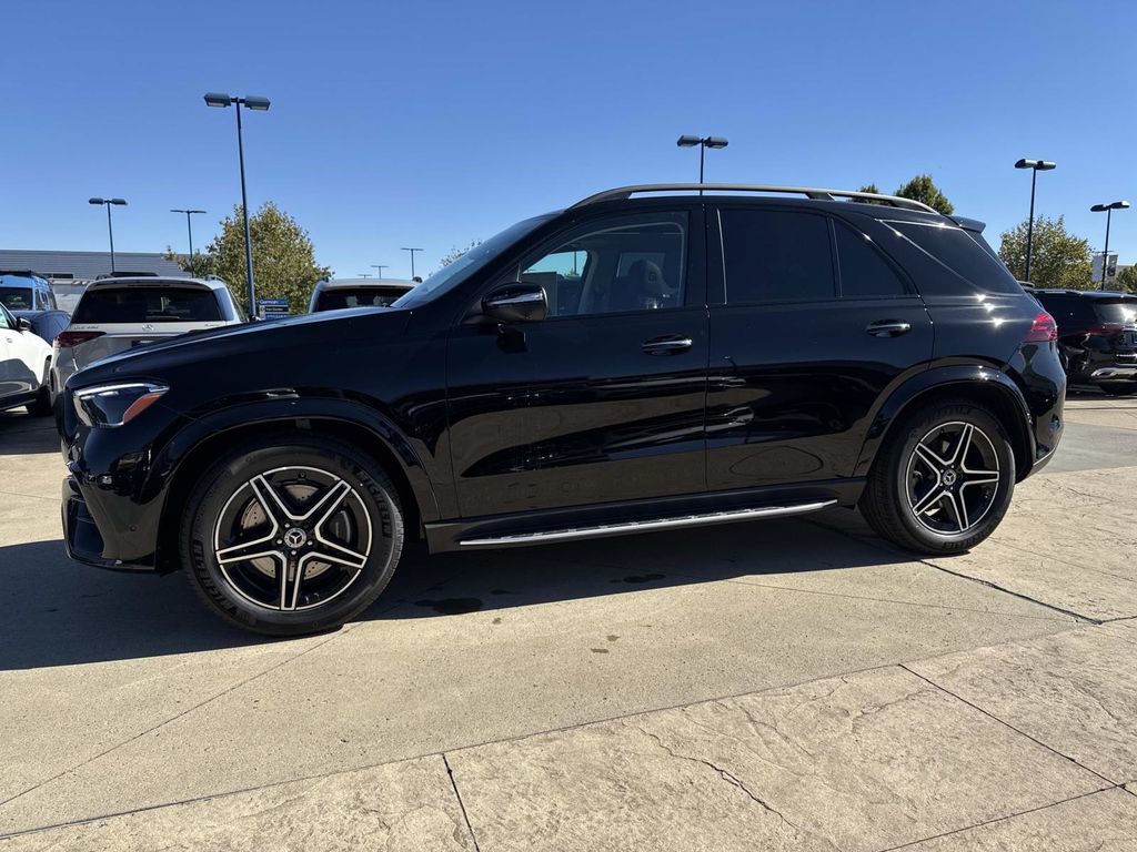 2026 Mercedes Benz GLE 350 4MATIC photo 2