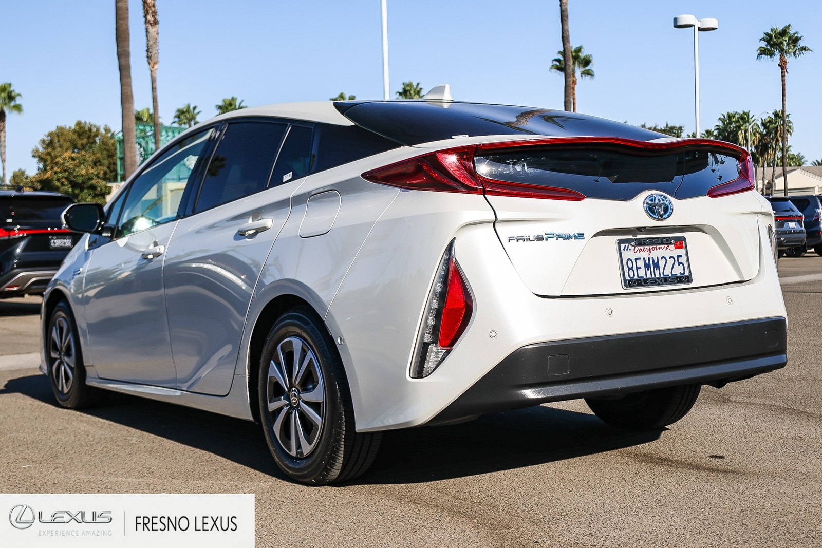 2018 Toyota Prius Prime Advanced photo 4