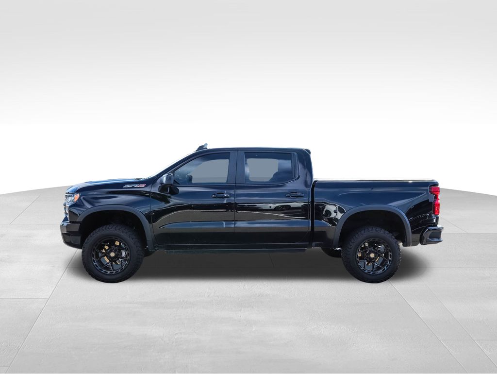 Used 2023 Chevrolet Silverado 1500 ZR2 with VIN 3GCUDHEL6PG220370 for sale in Minneapolis, Minnesota