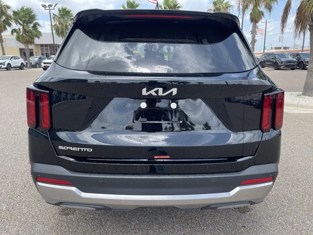 2025 Kia Sorento S photo 3