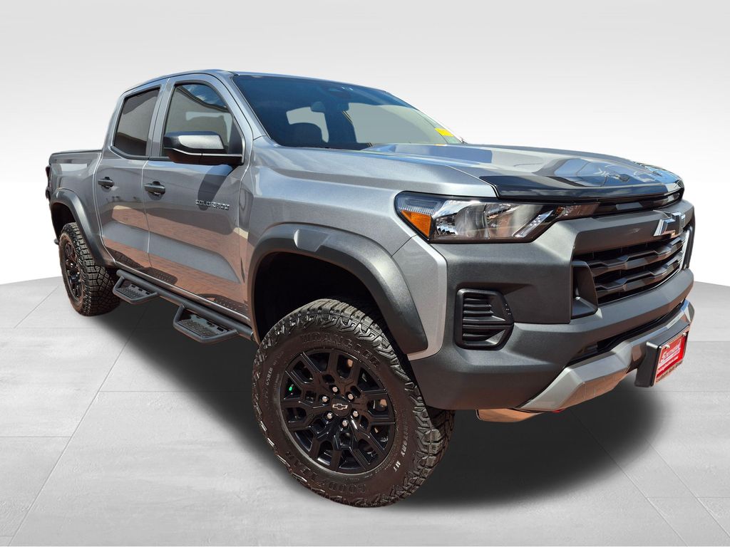 2024 Chevrolet Colorado Trail Boss photo 6