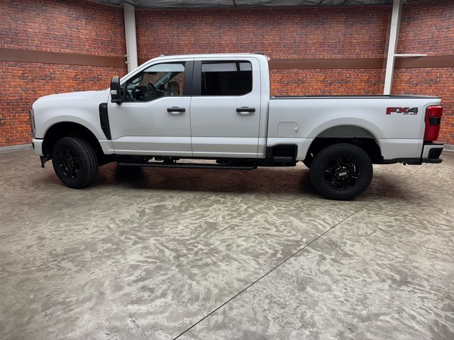 2024 Ford F-250 XL photo 2