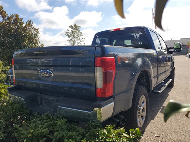 2017 Ford F-250 photo 2