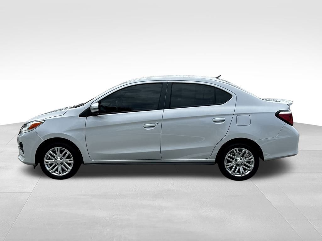 2024 Mitsubishi Mirage G4 SE photo 3