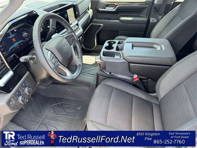 2023 Chevrolet Silverado 1500 RST photo 9