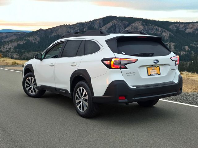 2025 Subaru Outback Premium photo 3