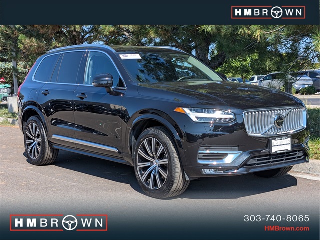 2025 Volvo XC90 Plus's photo