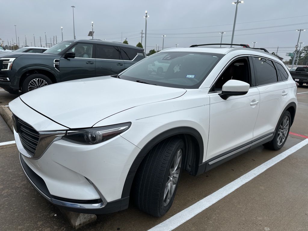 2017 Mazda CX-9 Signature's photo