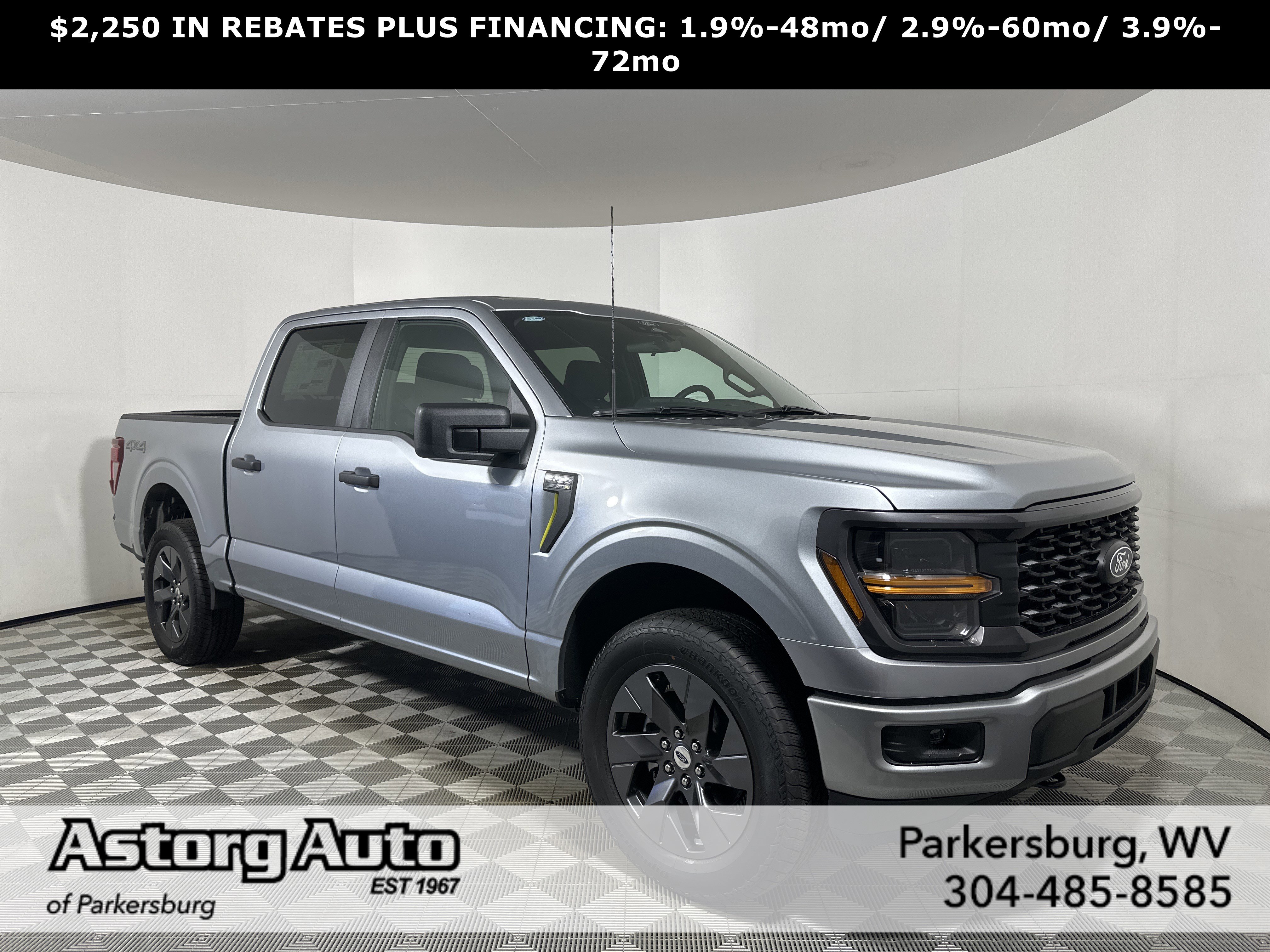 2025 Ford F-150 STX's photo