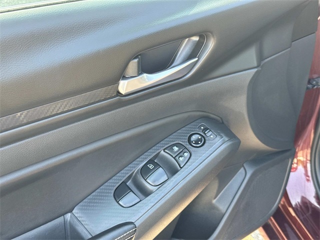 2024 Nissan Altima 2.5 SV photo 23