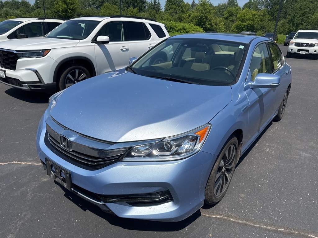 2017 Honda Accord Hybrid EX-L photo 6