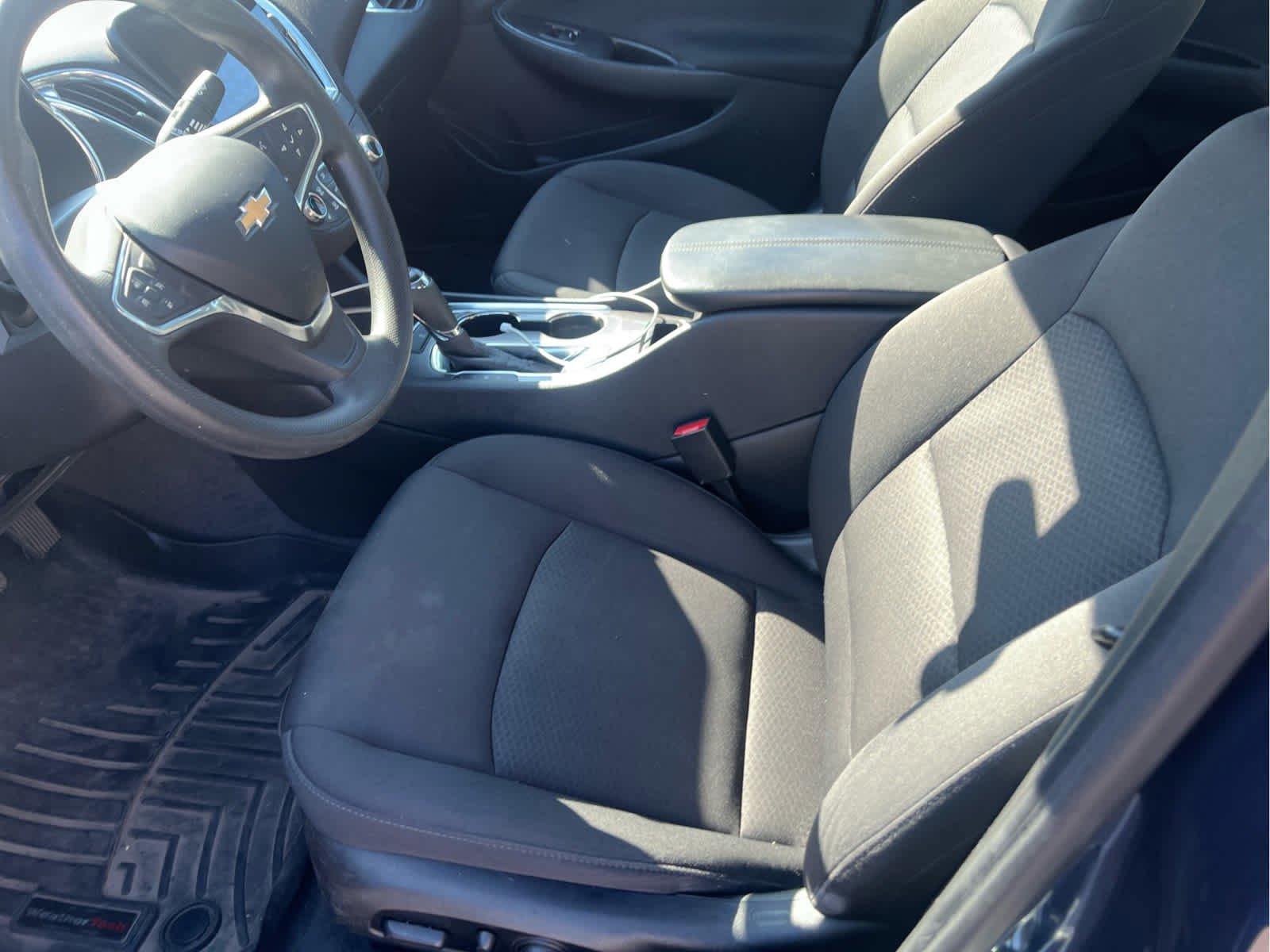 Used 2020 Chevrolet Malibu 1LT with VIN 1G1ZD5ST4LF009908 for sale in Golden Valley, Minnesota