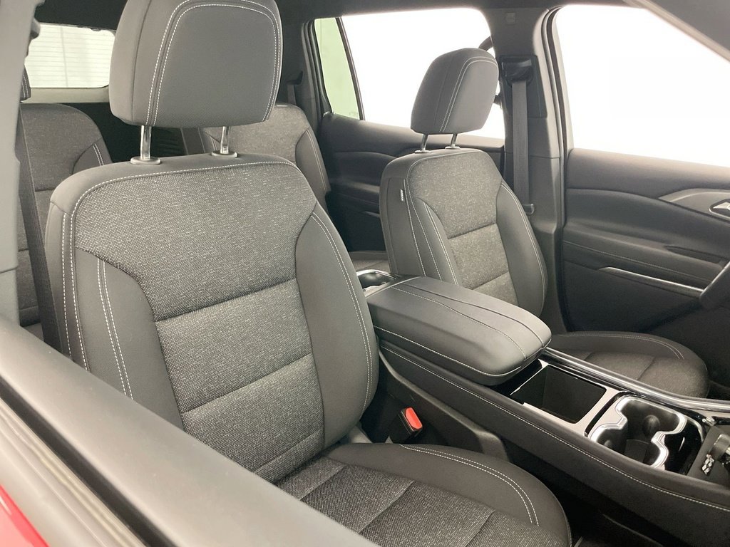 2025 Chevrolet Traverse photo 26
