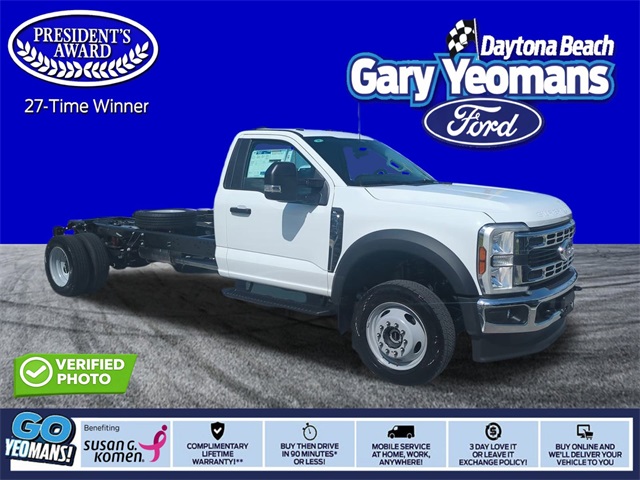 2025 Ford F-450 Super Duty Chassis Cab XL's photo