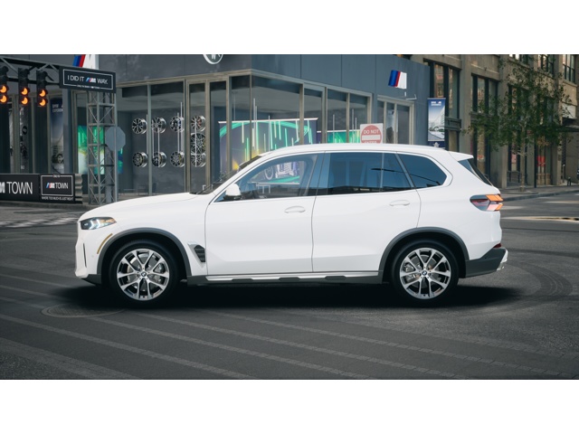 2026 Bmw X5 xDrive40i photo 2