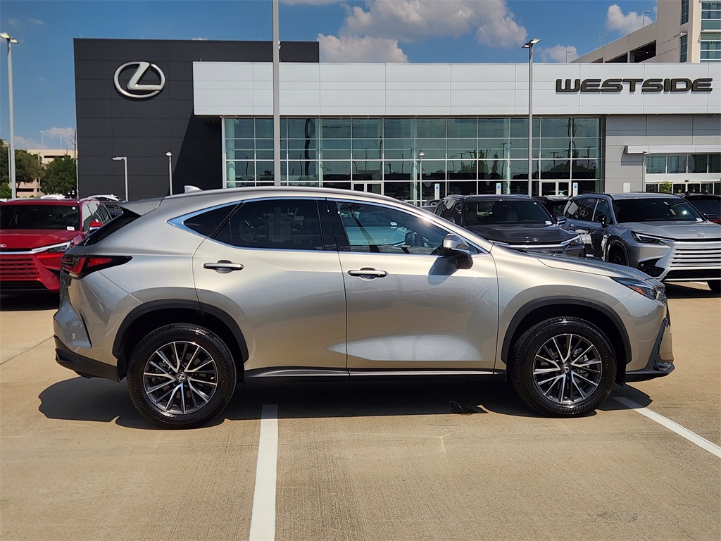 2023 Lexus NX 250 Premium photo 4