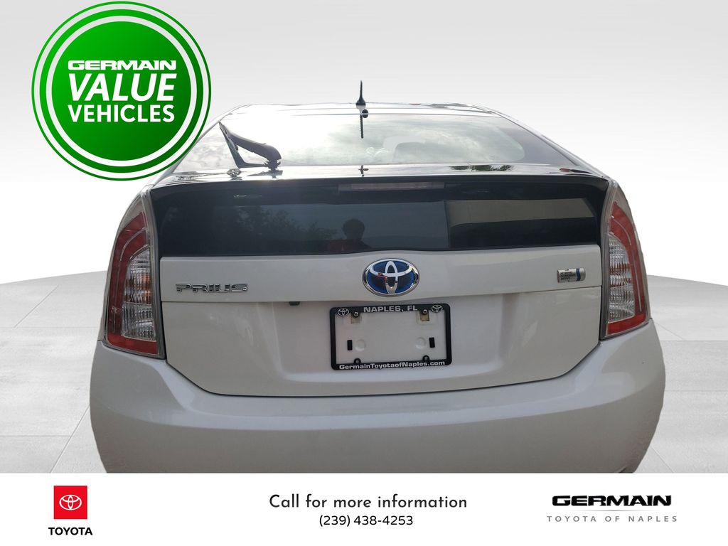 2012 Toyota Prius Two photo 13