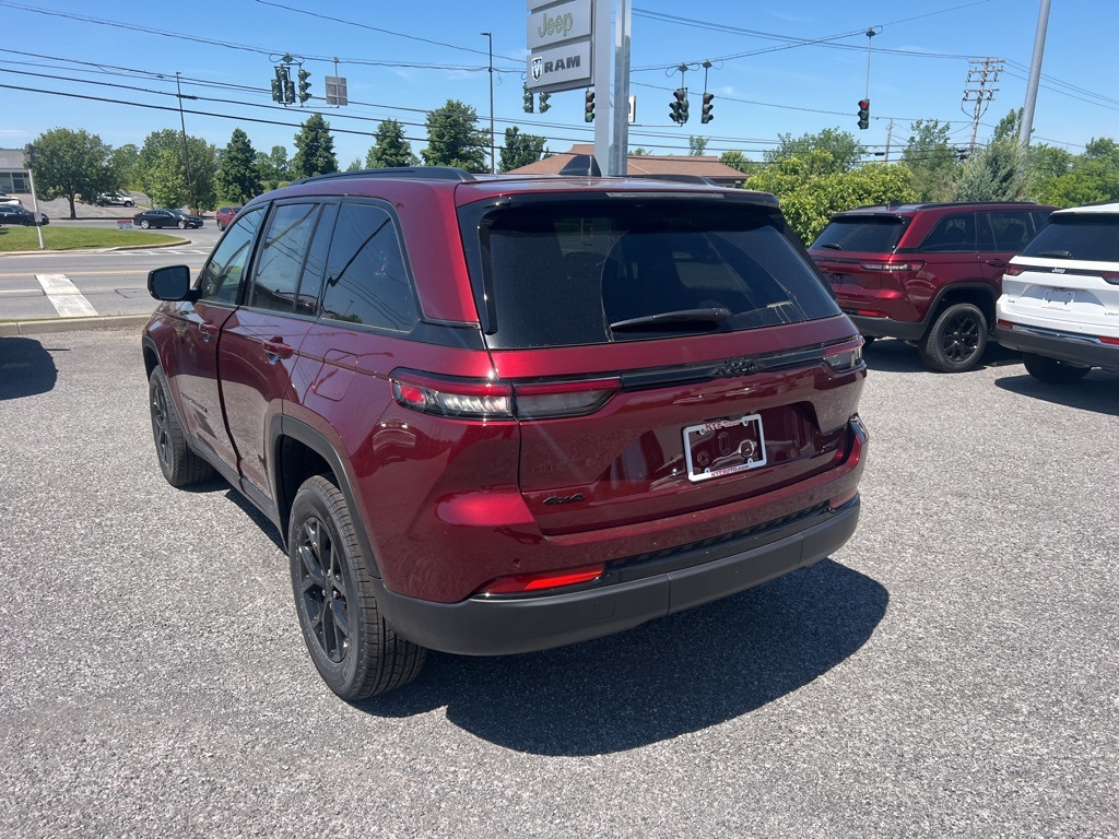 New 2024 Jeep Grand Cherokee Altitude Sport Utility in Oneida CZ3469