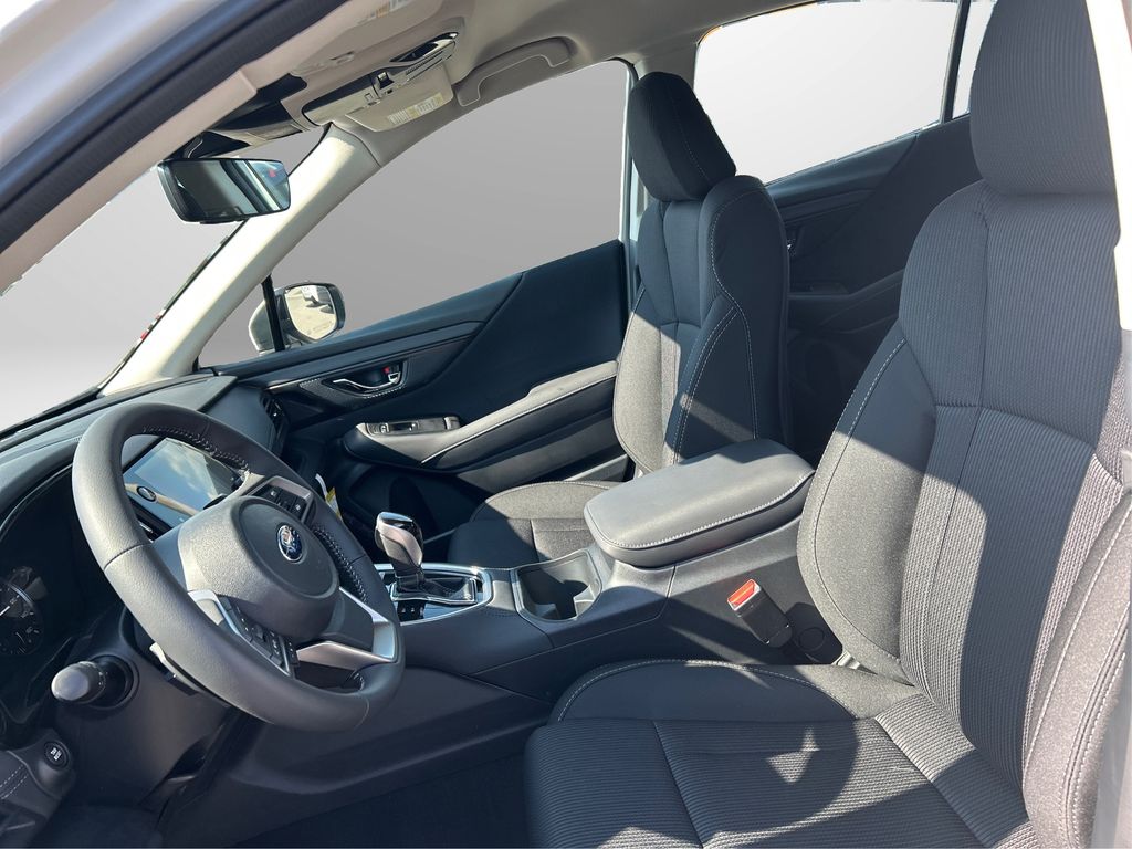 2025 Subaru Legacy Premium photo 9