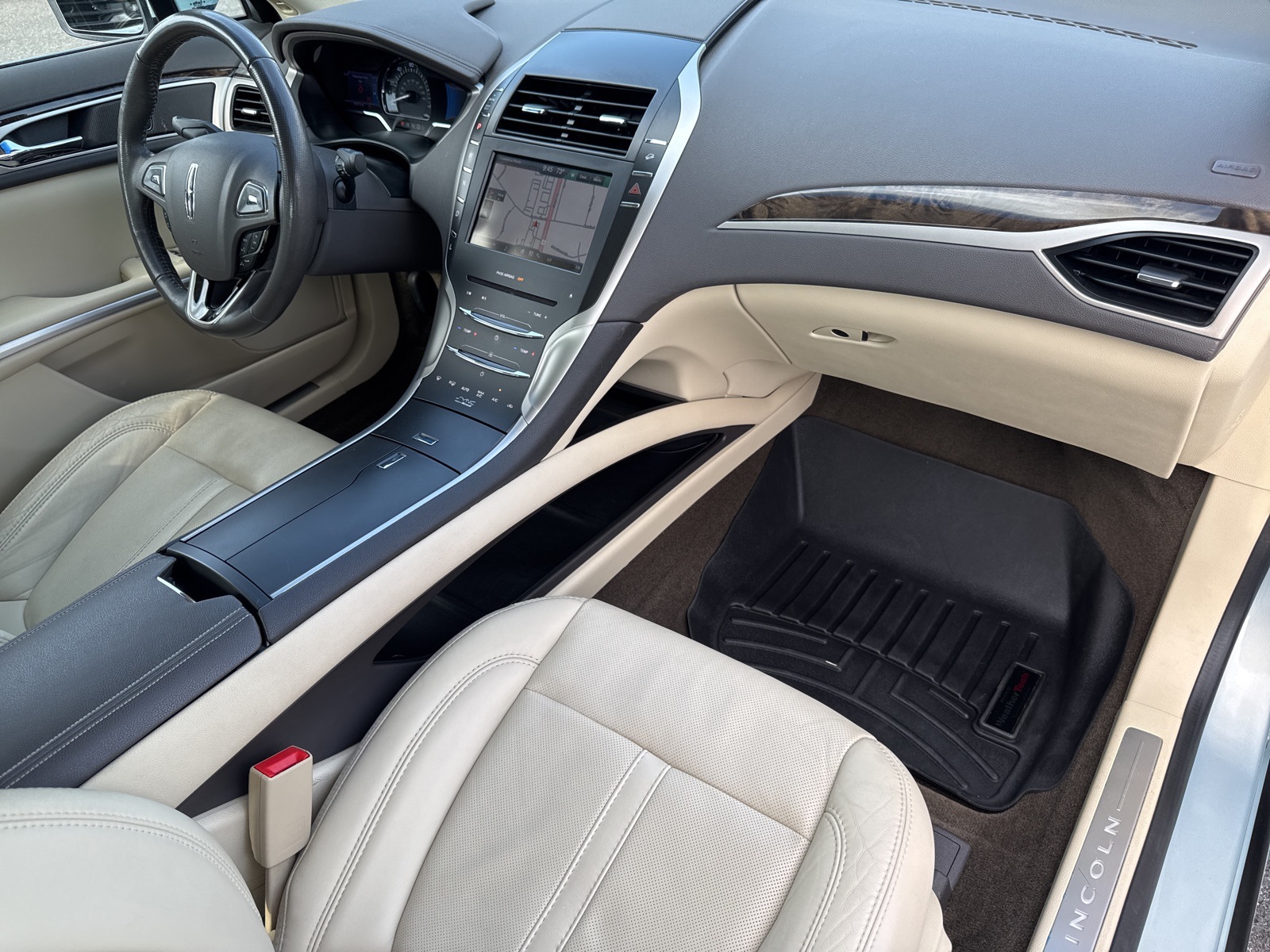2013 Lincoln MKZ Hybrid photo 27