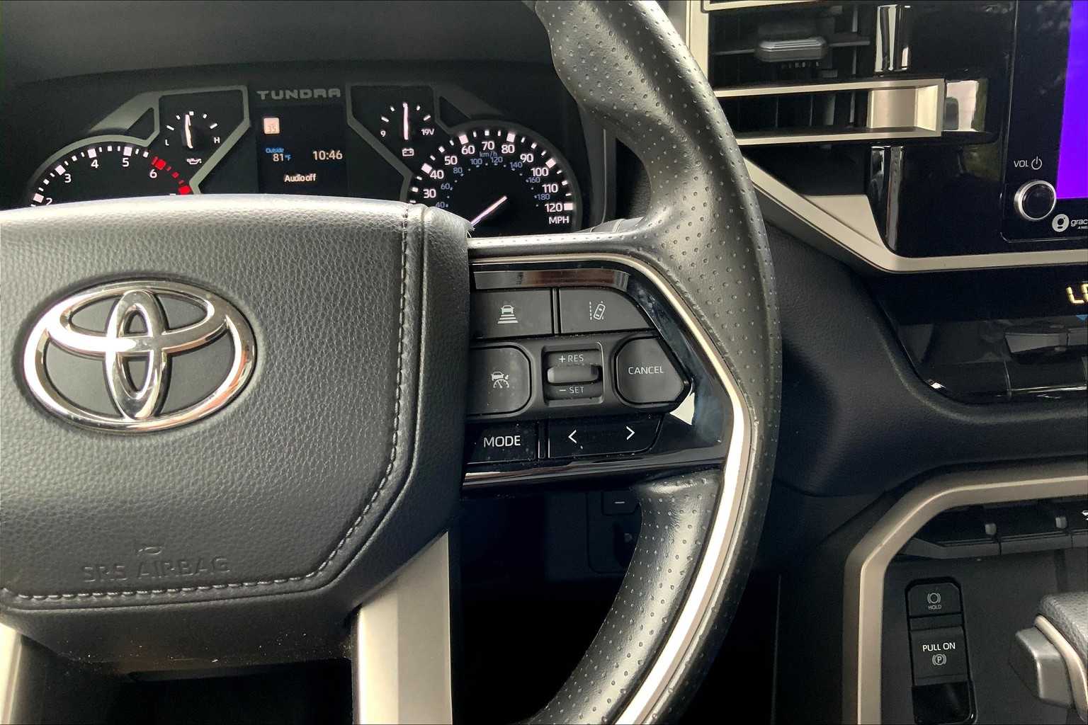 2022 Toyota Tundra SR5 CrewMax photo 22