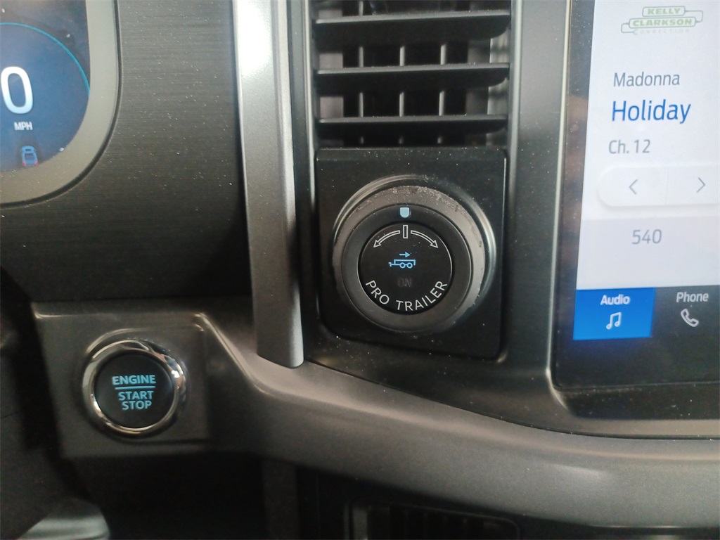 2025 Ford F-150 XLT photo 35