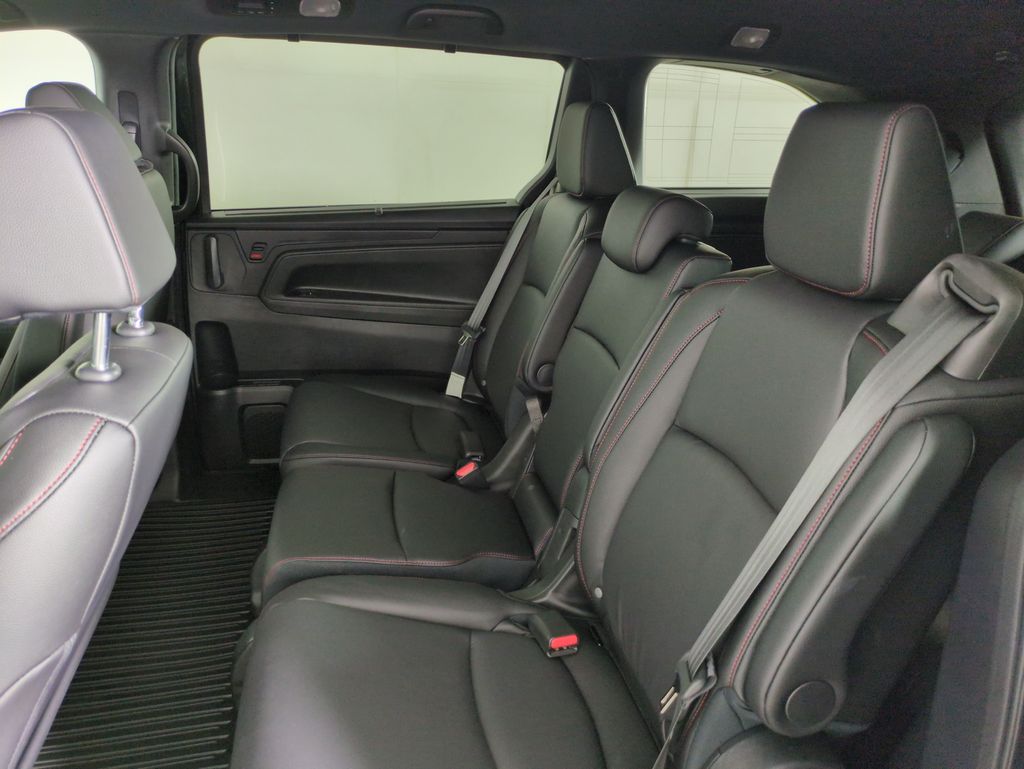 2026 Honda Odyssey photo 22