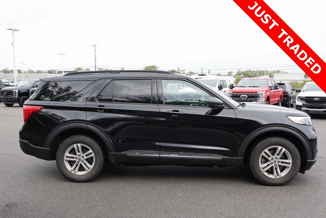 2021 Ford Explorer XLT photo 3