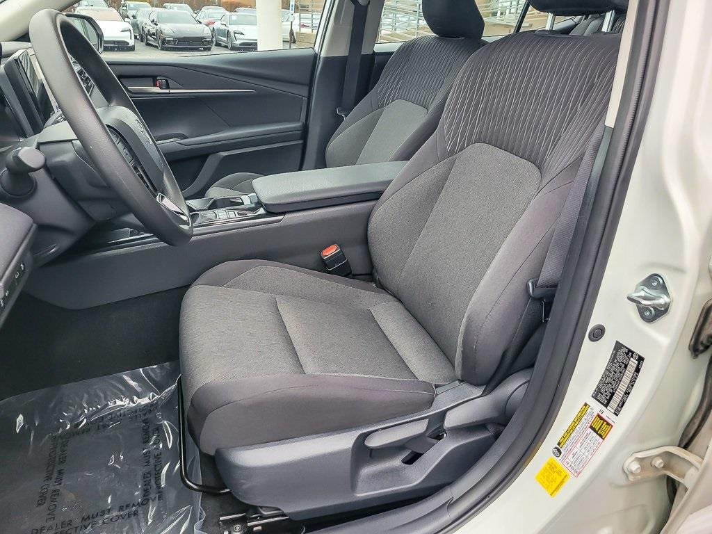 2025 TOYOTA CAMRY - Image 7