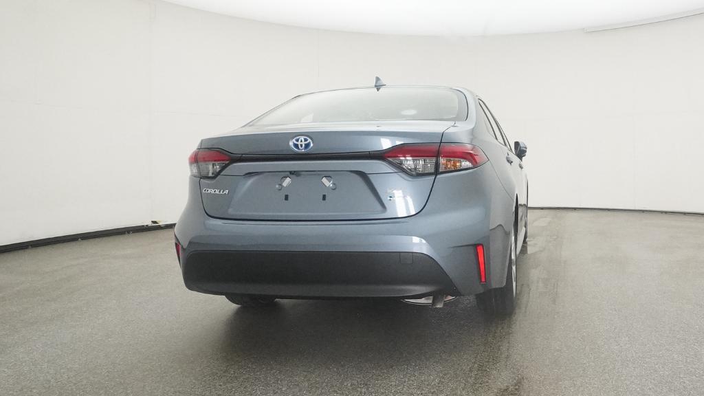 2025 Toyota Corolla Hybrid XLE photo 17