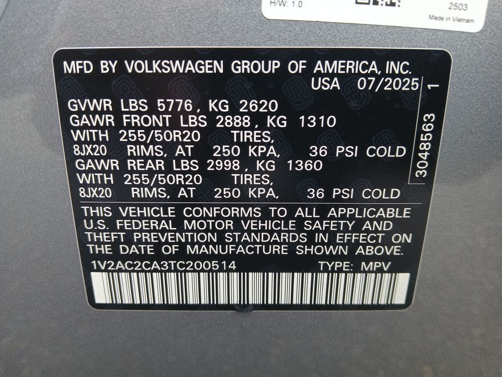 2026 Volkswagen Atlas Cross Sport SEL R-Line photo 30