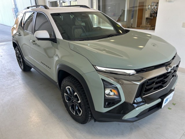 2025 Chevrolet Equinox ACTIV's photo