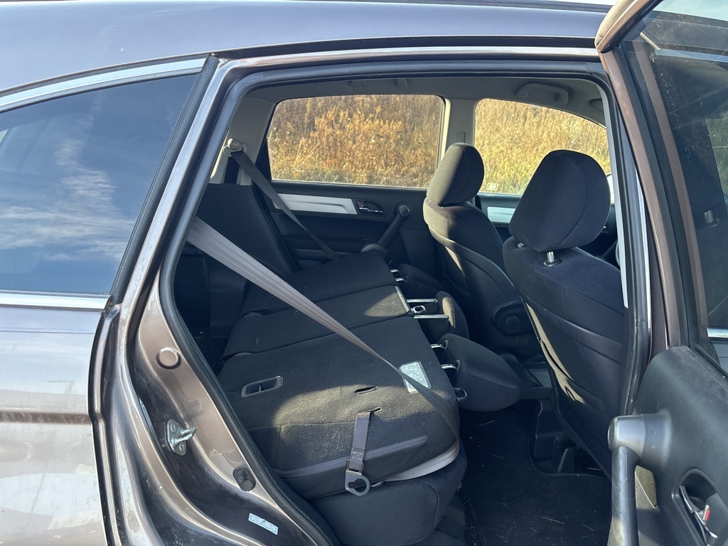 2011 Honda CR-V SE photo 4