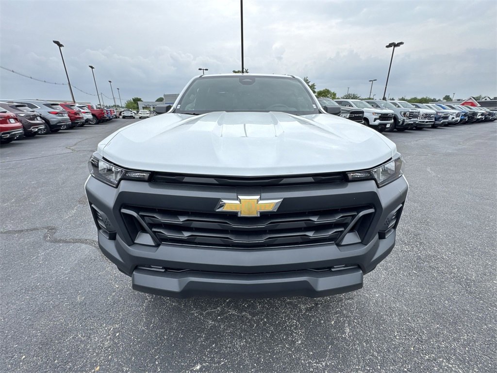2025 Chevrolet Colorado LT photo 24