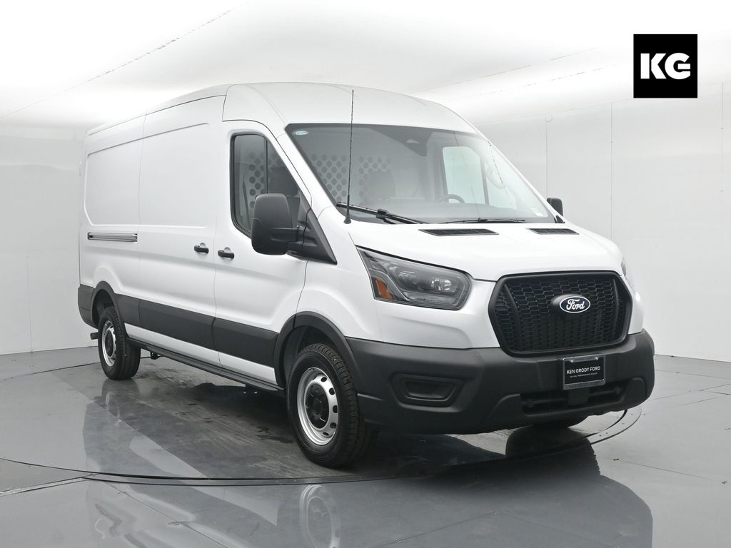 2026 Ford Transit Van Base's photo