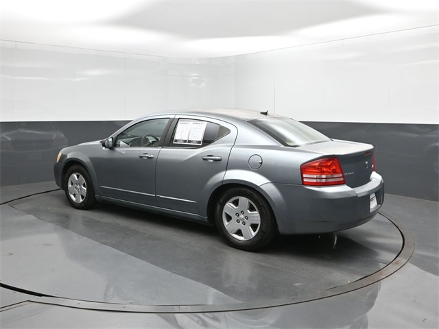2010 Dodge Avenger SXT photo 5
