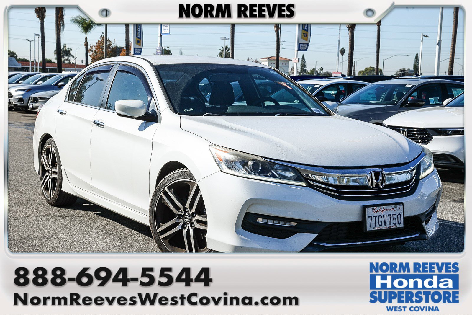 2016 Honda Accord Sport's photo