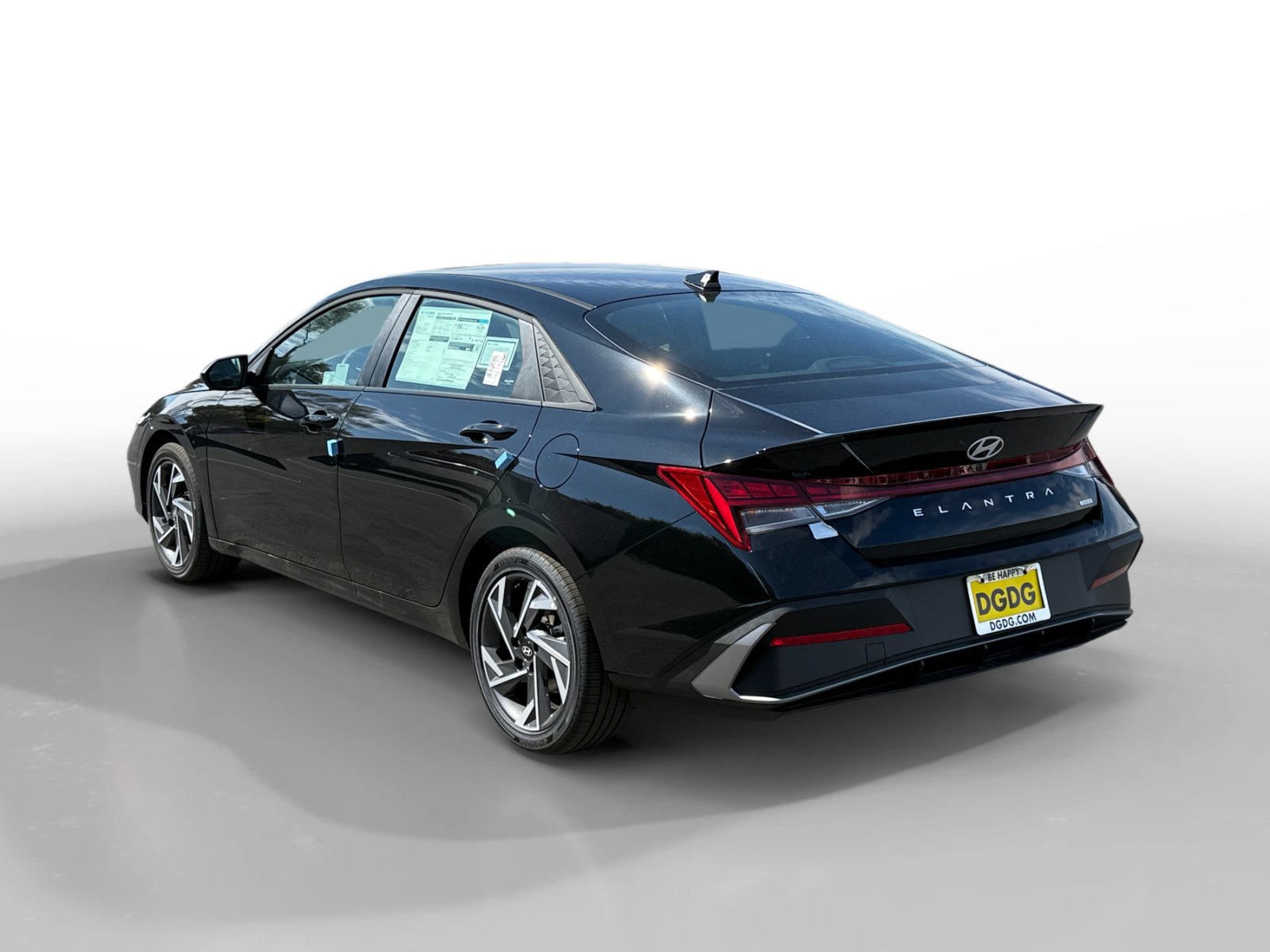 2025 Hyundai Elantra Hybrid SEL Sport photo 3